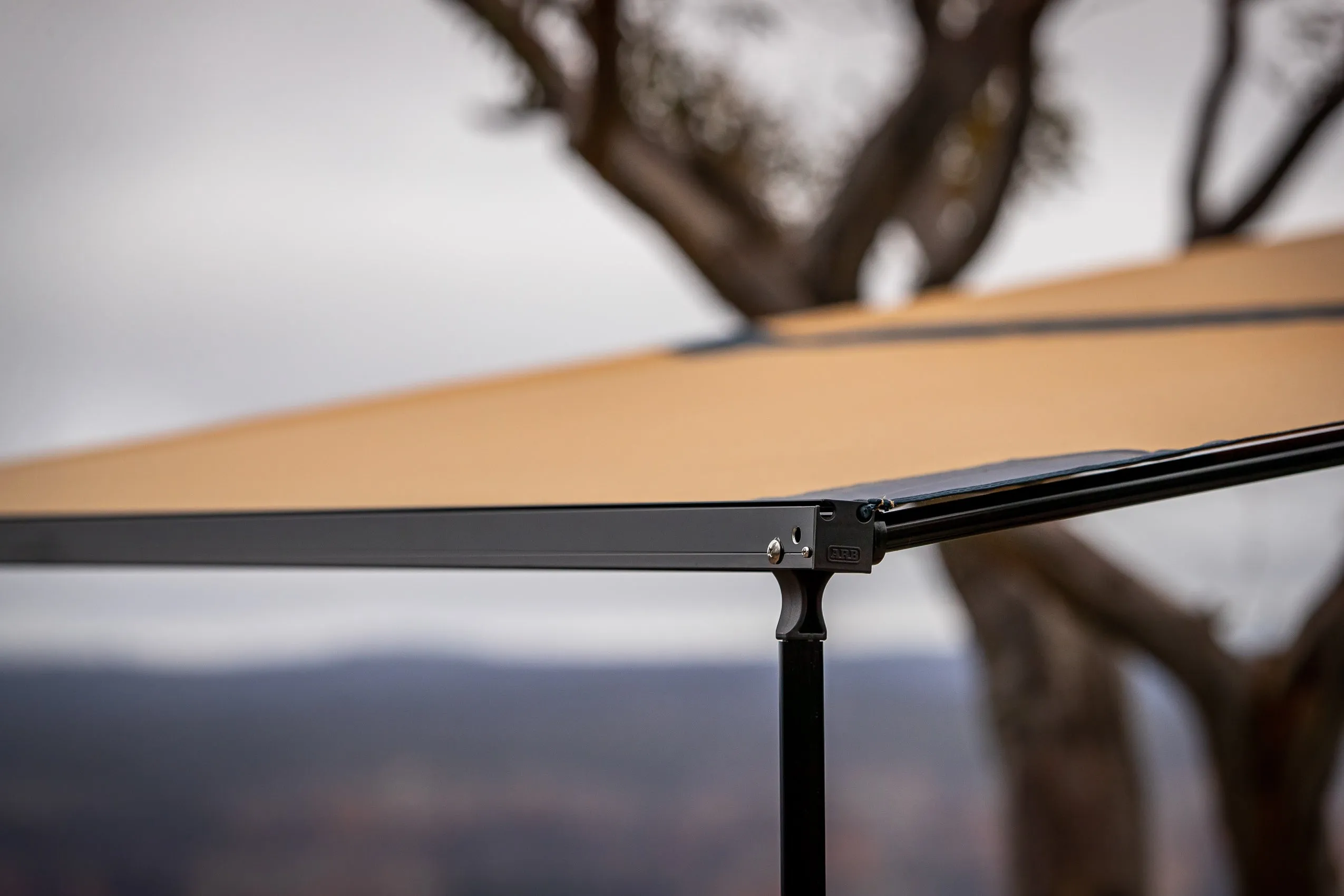 ARB GLOSS BLACK ALUMINUM AWNING 2500MM WITH LED LIGHT