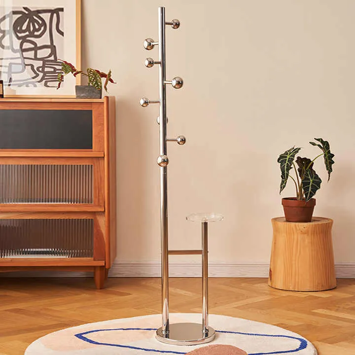 clothes rack .. رف ملابس