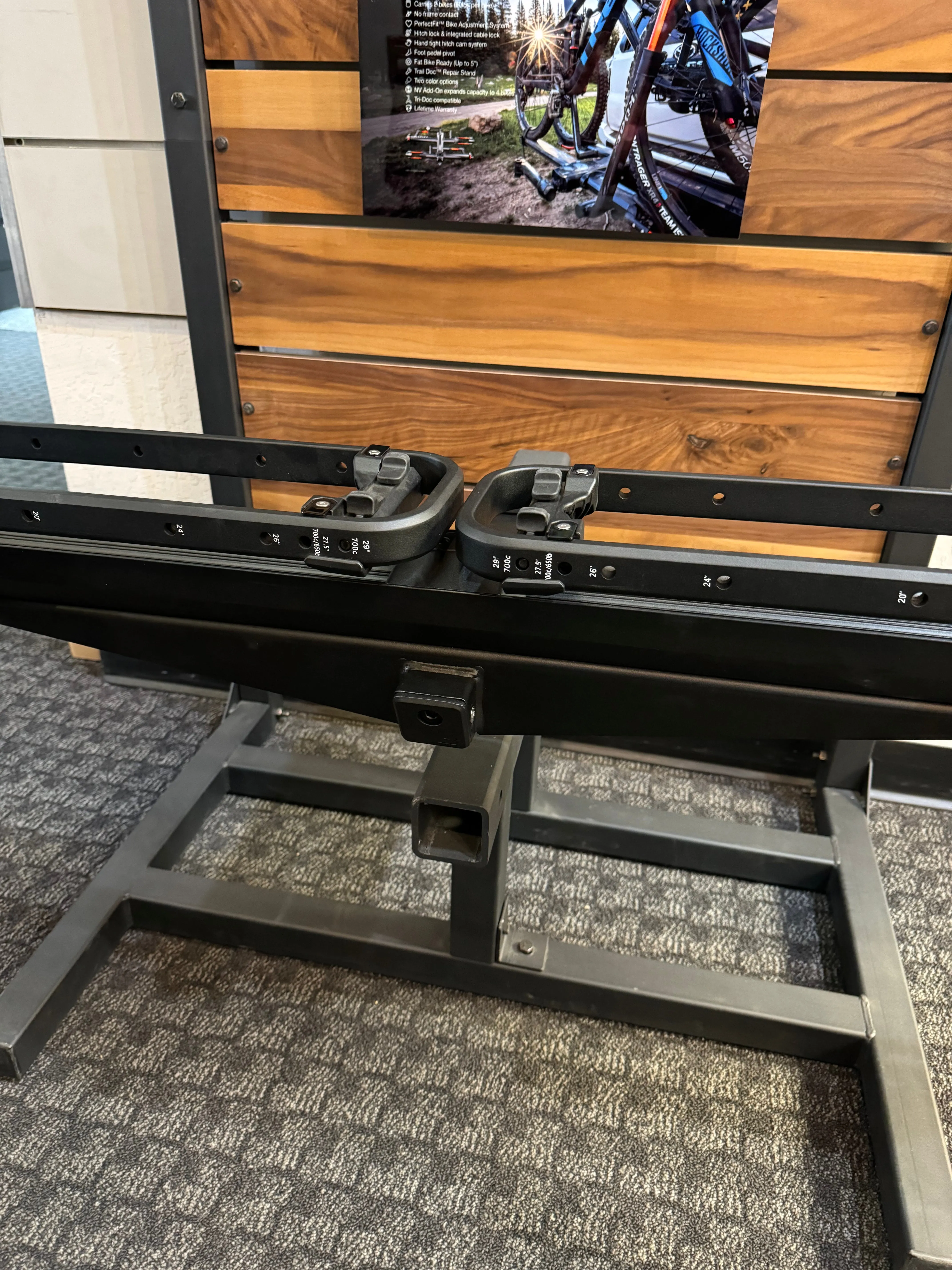 Kuat Piston SR Bike Rack with 2" Hitch Adapter - 1 Bike