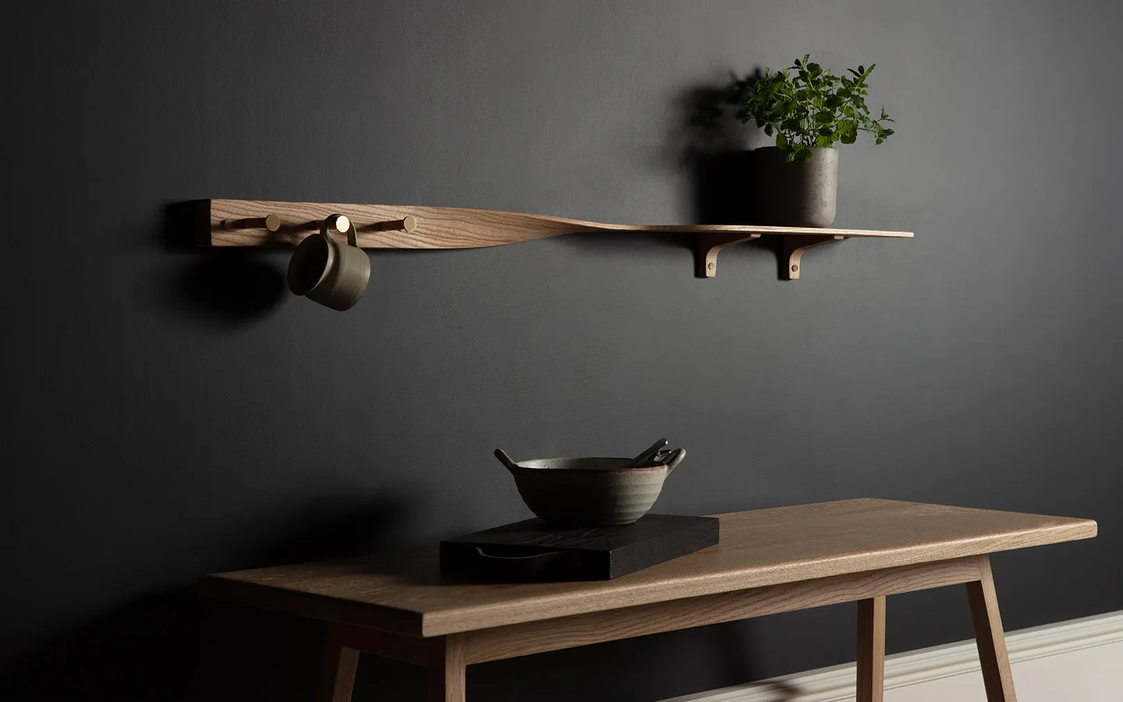 Tor Twist Shelf
