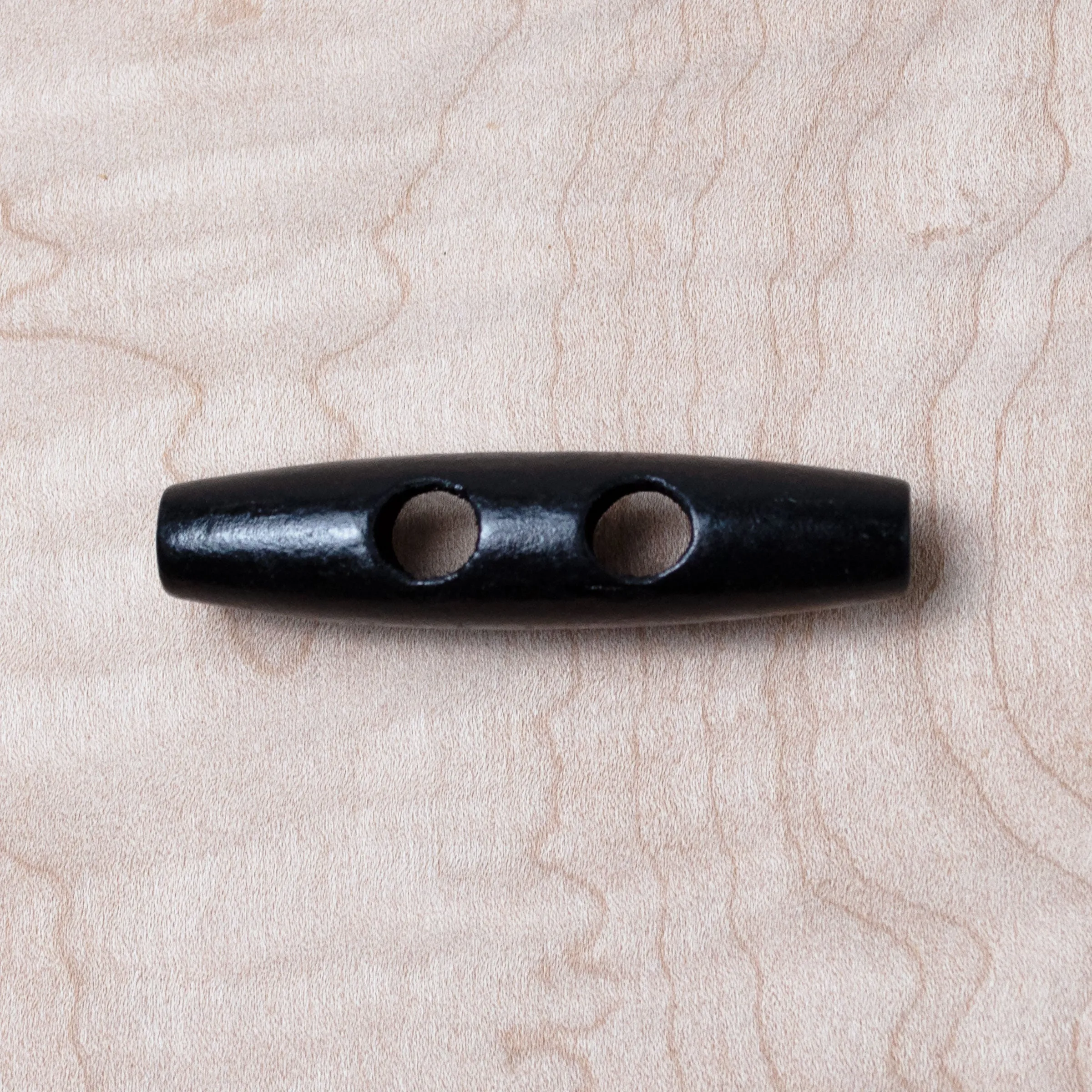 Wood Toggle in Black